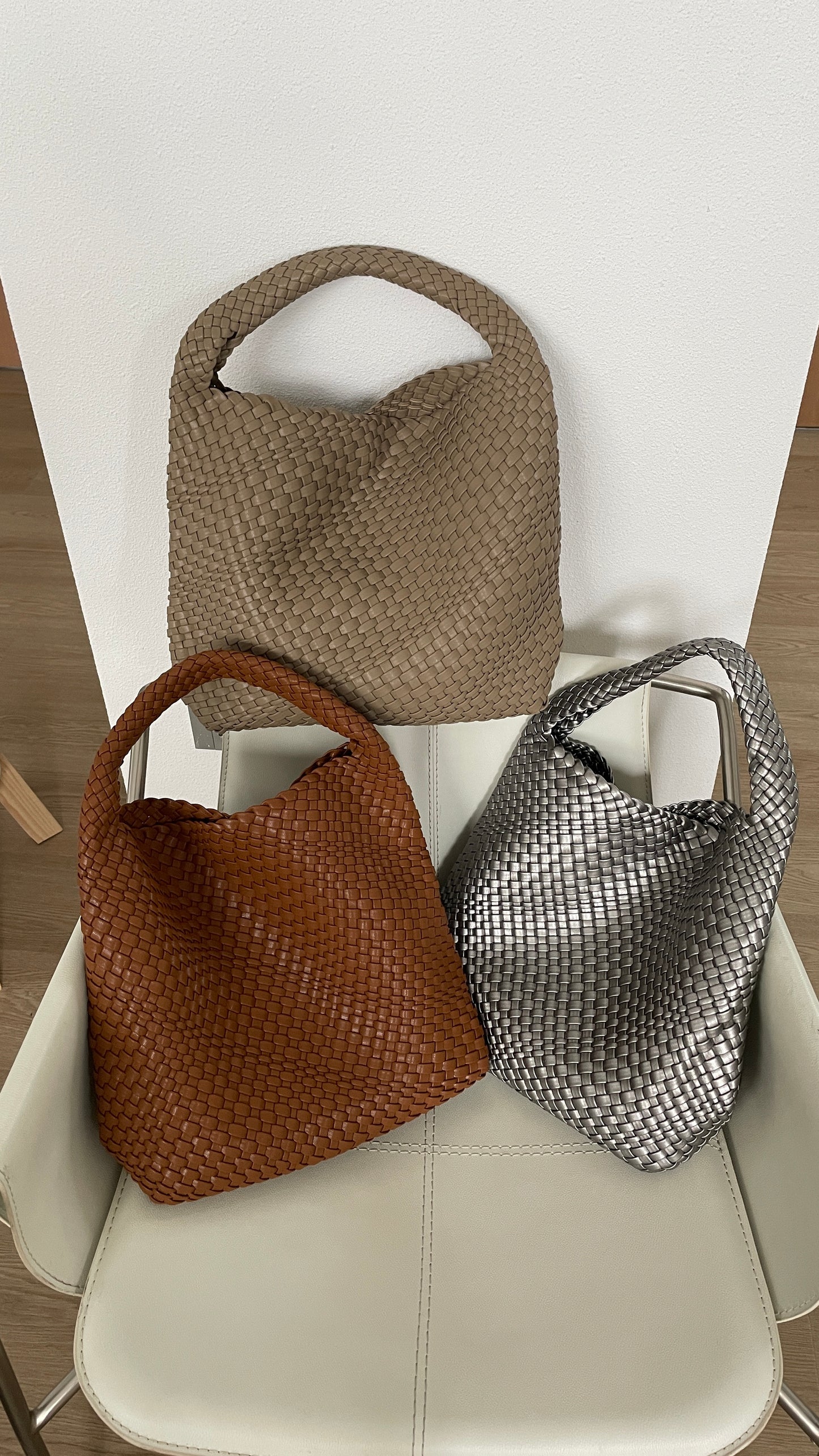 PIPER TOTE - SILVER
