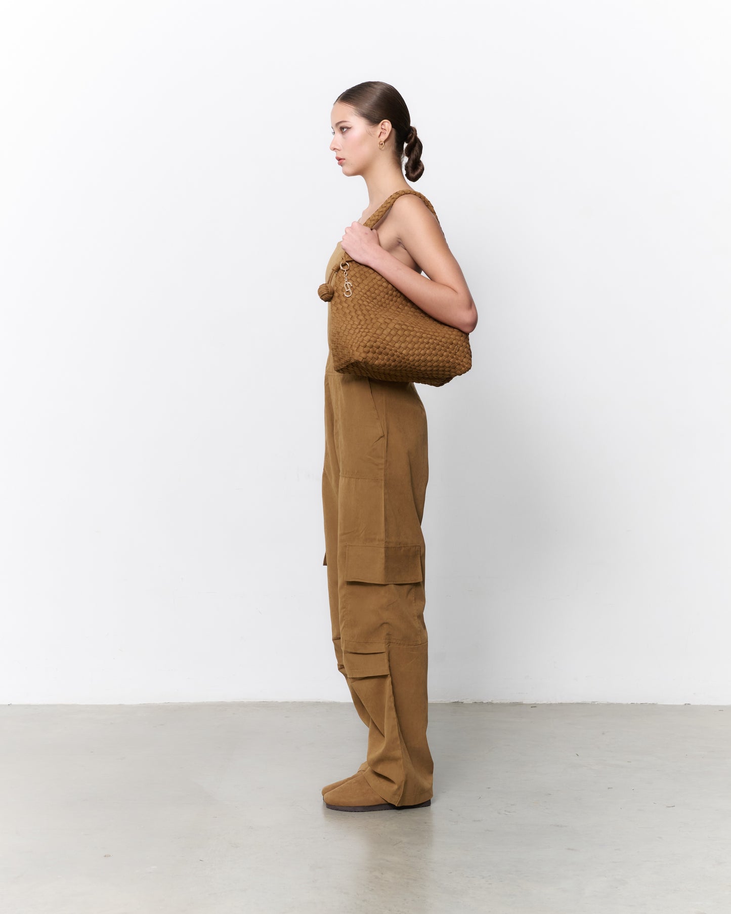 POPPY SUEDE SHOULDER BAG - TAN