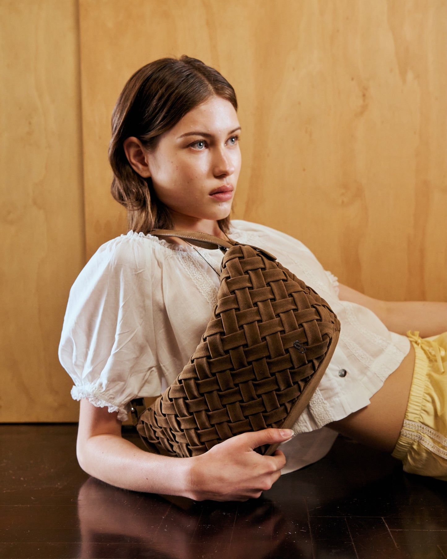 FLYNN BAG - WOOD (FAUX SUEDE)