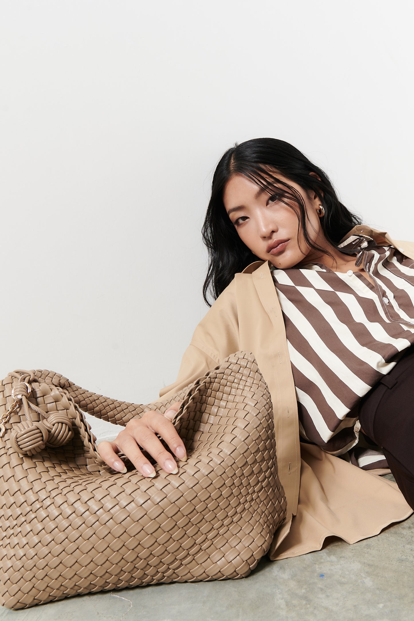 POPPY SHOULDER BAG - TAUPE