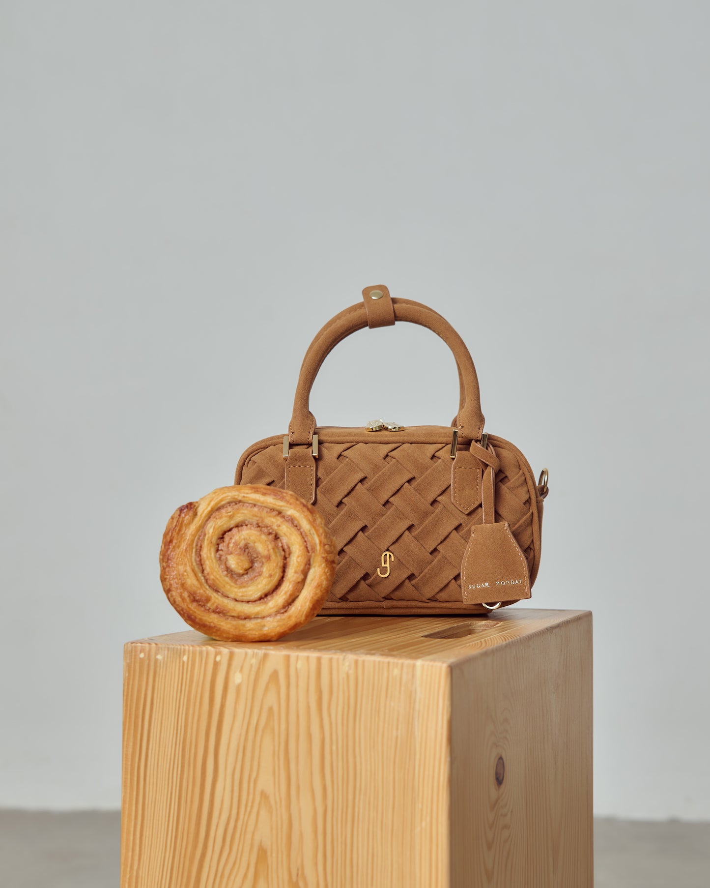 MIA HANDBAG - TOFFEE