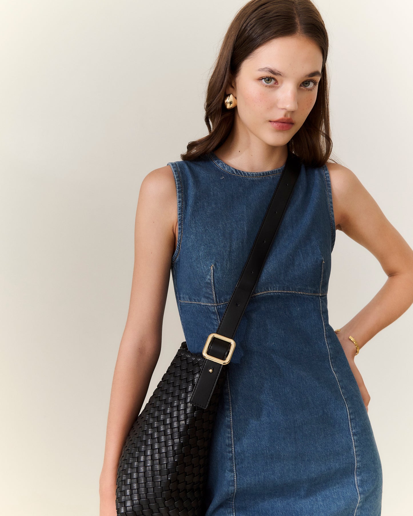 BROOKLYN BUCKLE TOTE - BLACK