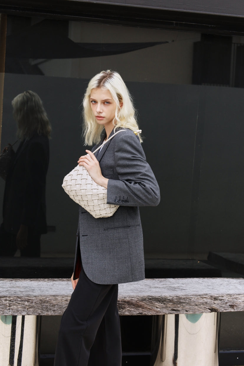 PLEAT - BEIGE