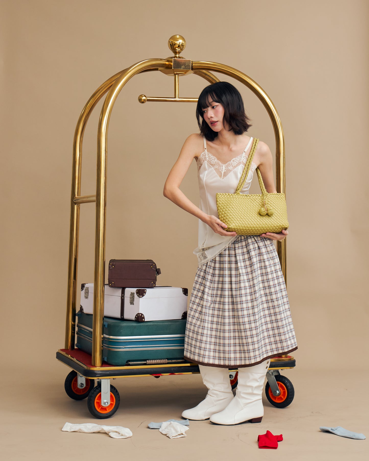 BAMBI SHOULDER BAG - PISTACHIO