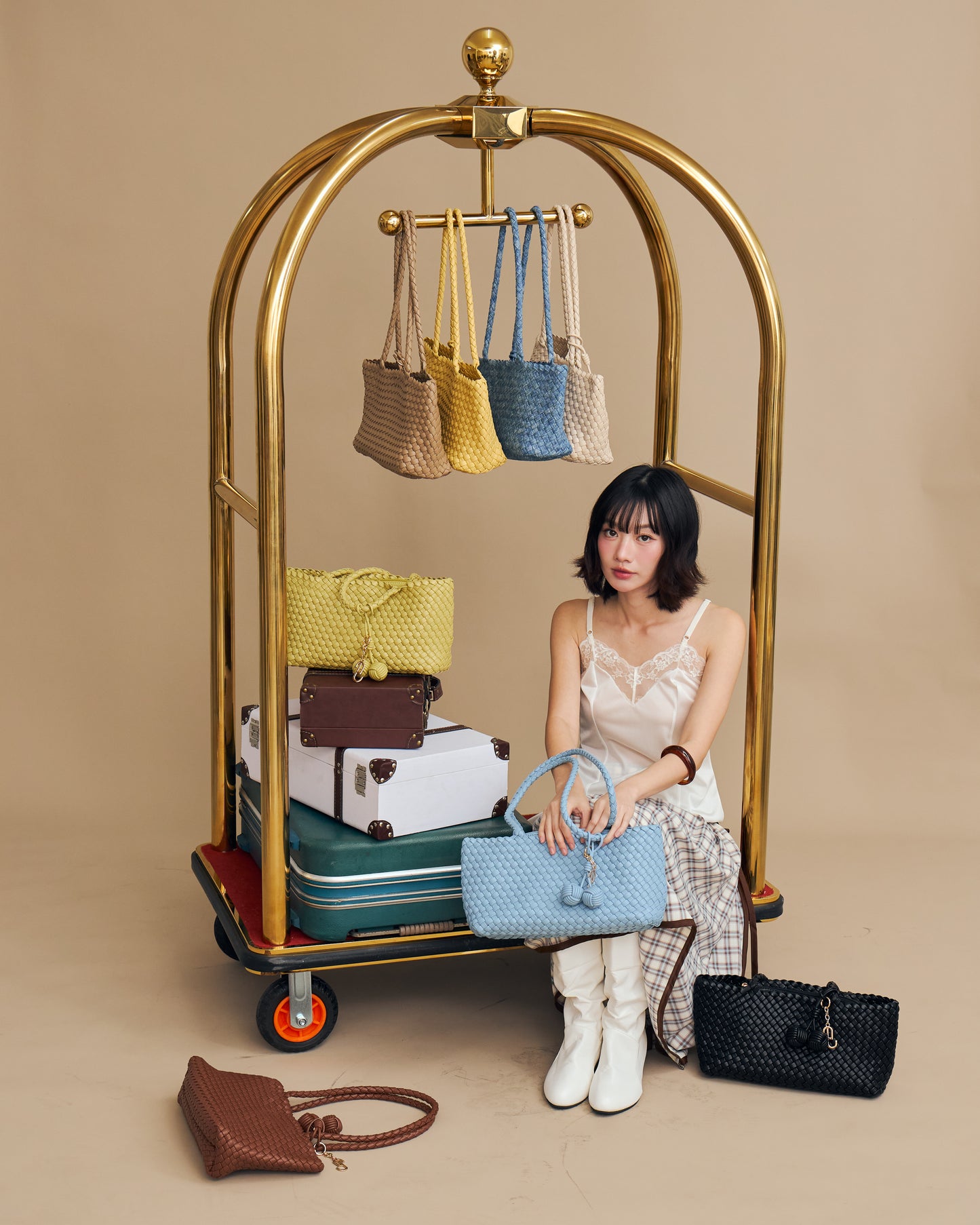 BAMBI SHOULDER BAG - PISTACHIO