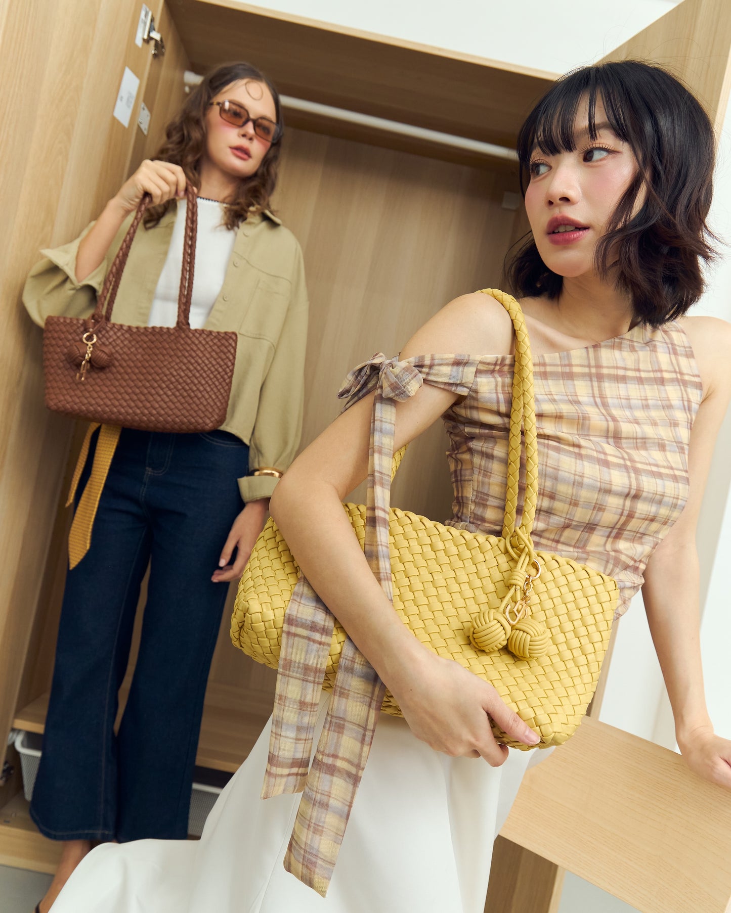 BAMBI SHOULDER BAG - BROWN