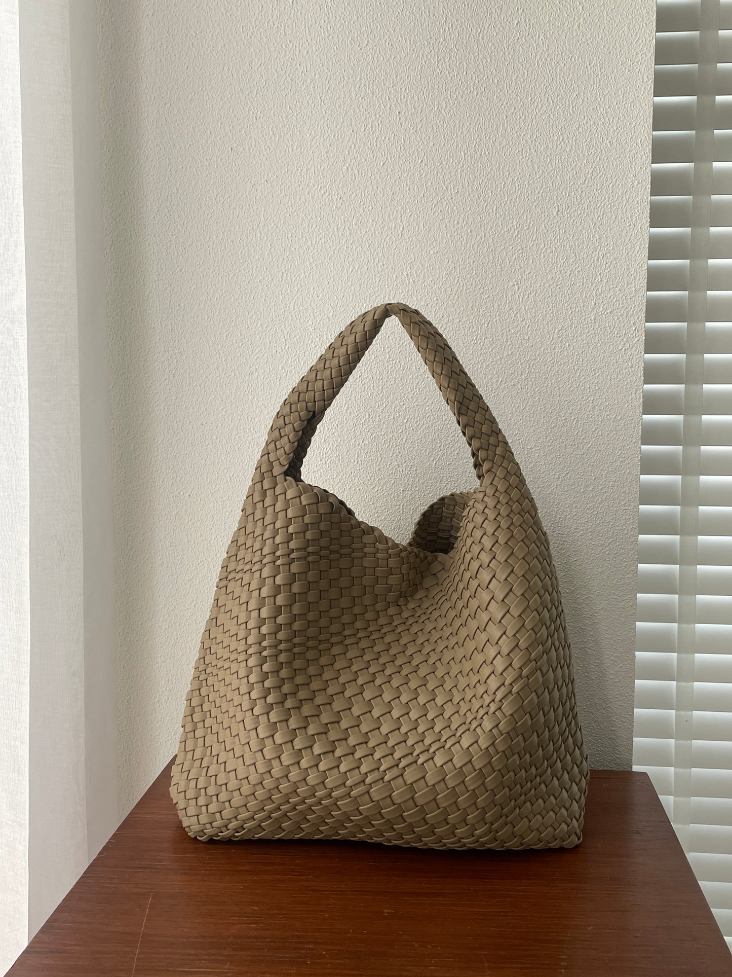 PIPER TOTE - TAUPE