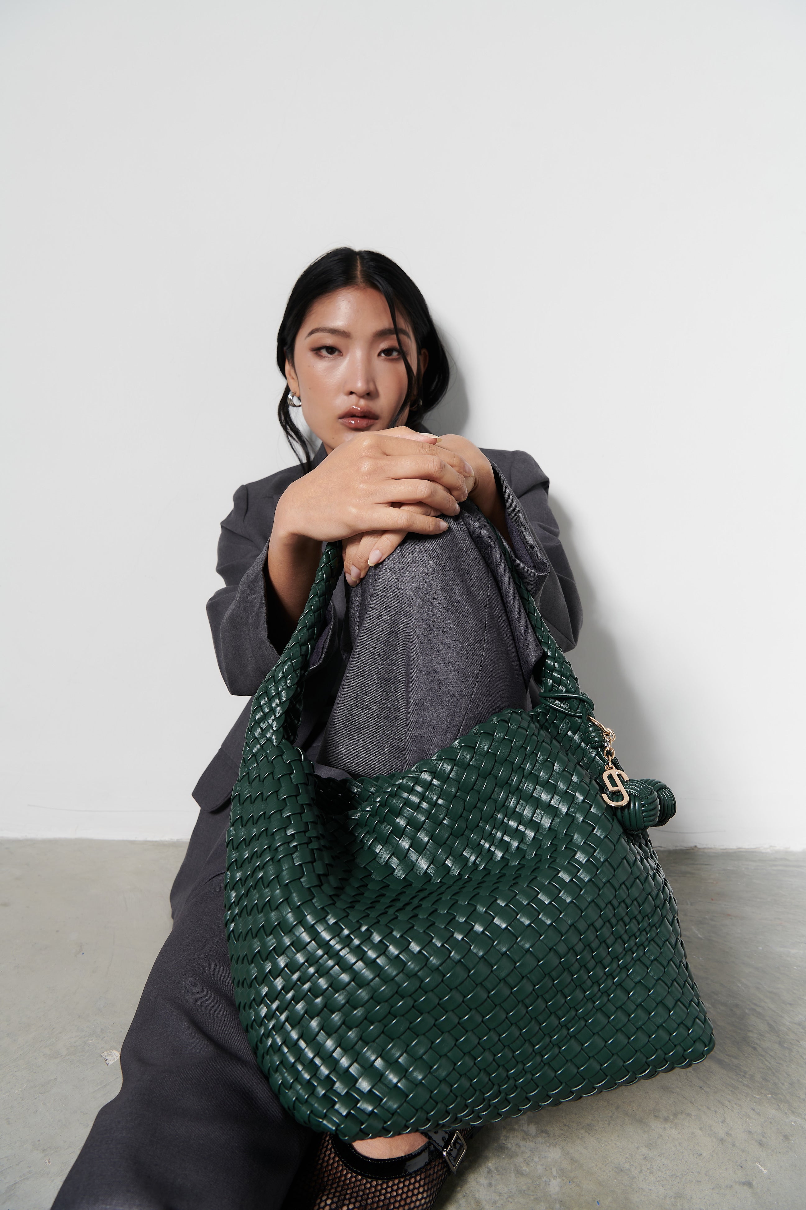 Dark green shoulder bag online