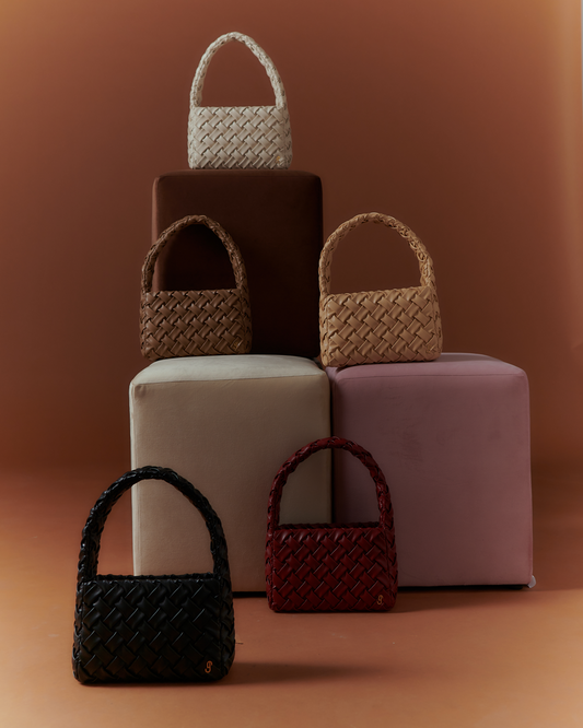 DEFECT - PARIS SHOULDER BAG