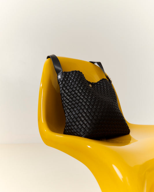 BROOKLYN BUCKLE TOTE - BLACK