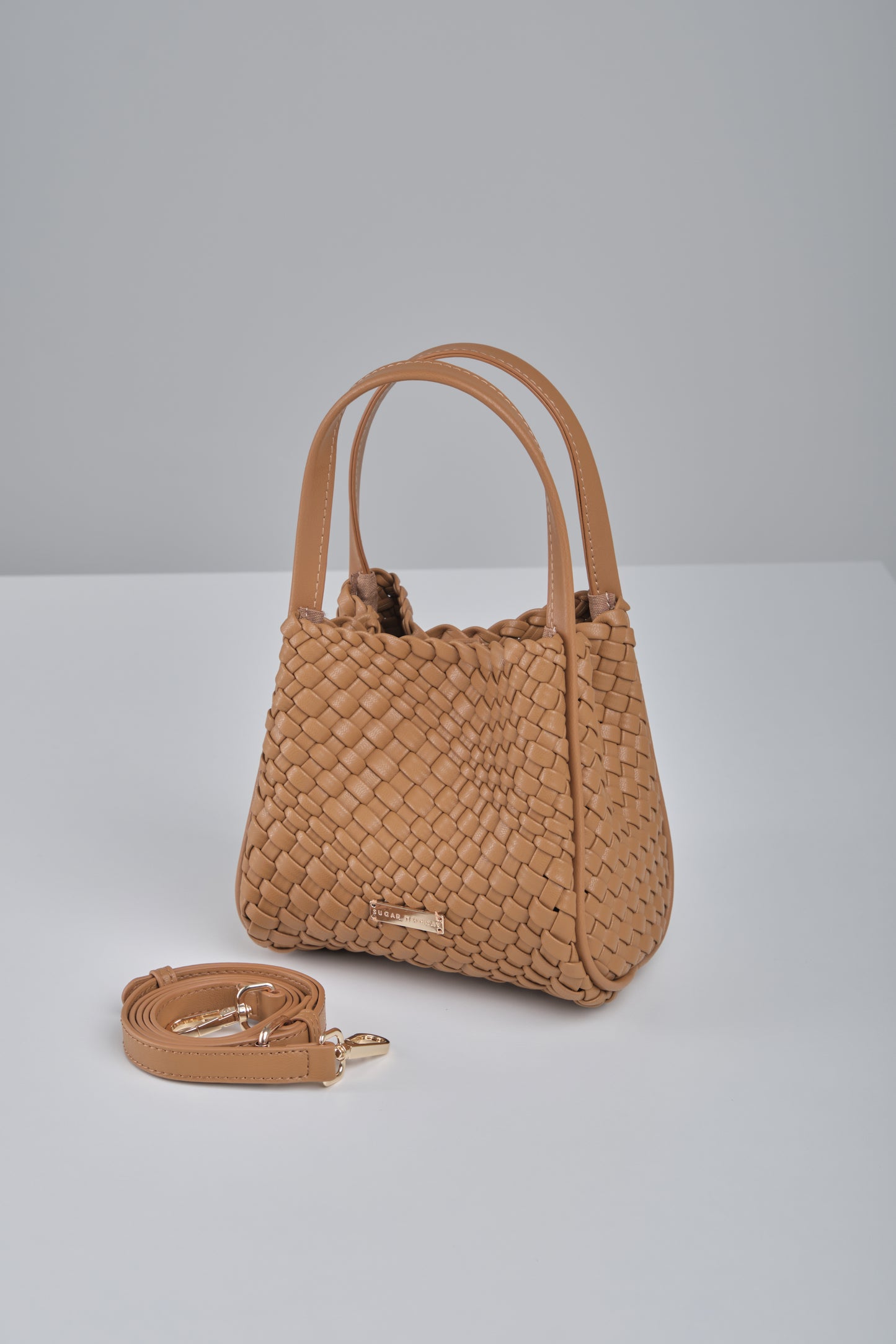 PAIGE HANDBAG - TAN